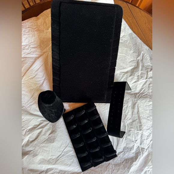 Black Velvet Jewelry Display Set - Picture 2 of 7